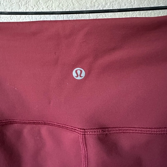 Lululemon Wunder Train High-Rise Short 6" Color Chianti Size 6 - Picture 7 of 7